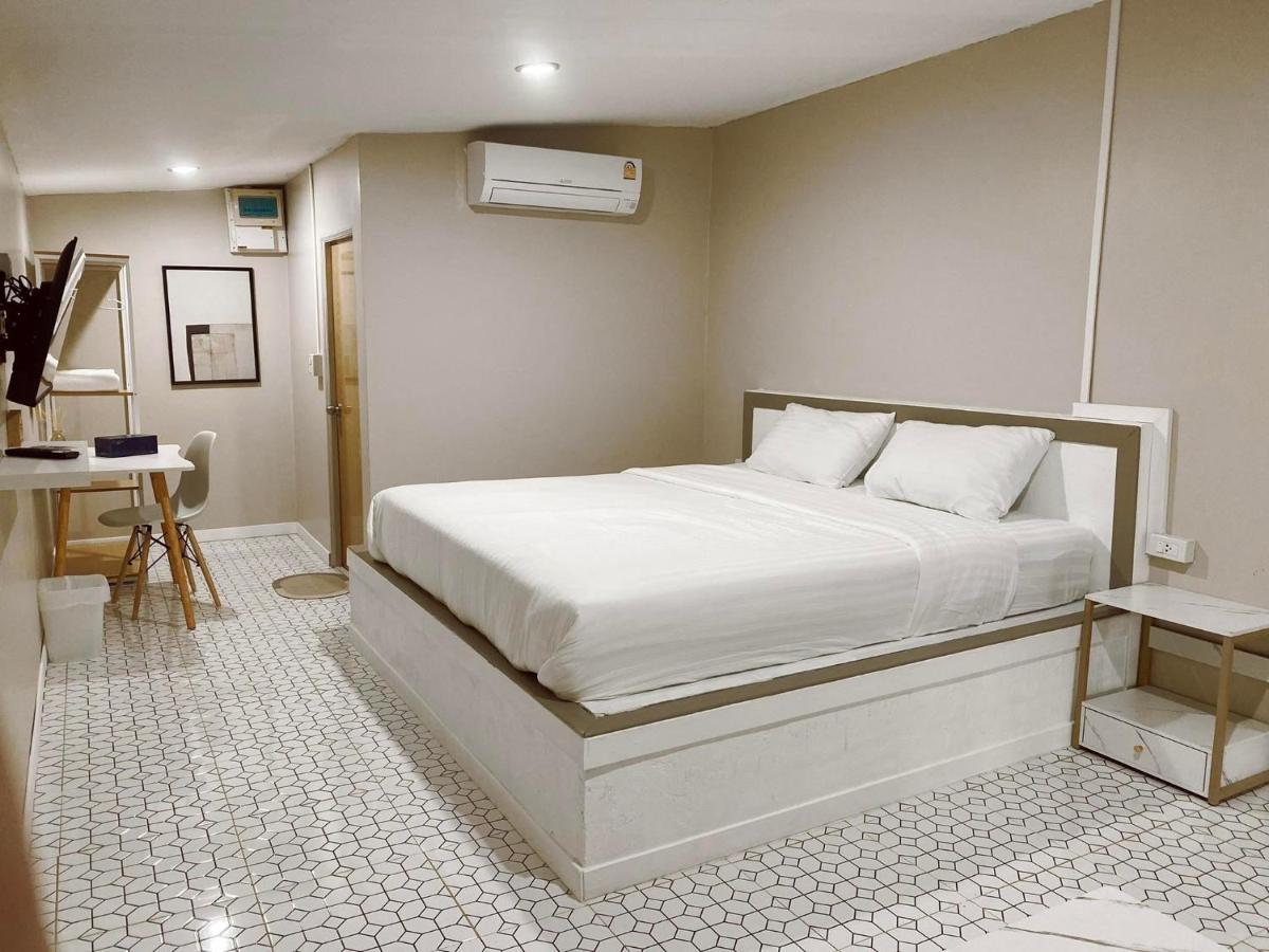 مبيت وإفطار Juni House تشمبتون المظهر الخارجي الصورة