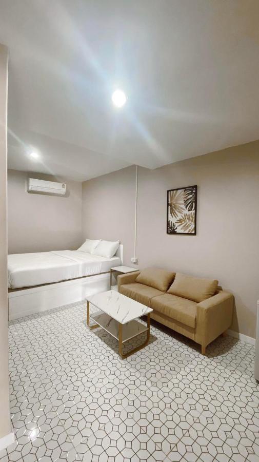 مبيت وإفطار Juni House تشمبتون المظهر الخارجي الصورة