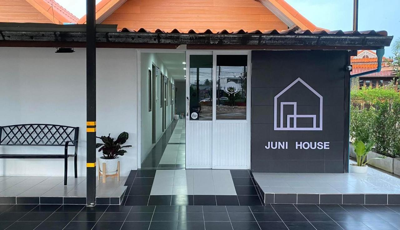 مبيت وإفطار Juni House تشمبتون المظهر الخارجي الصورة