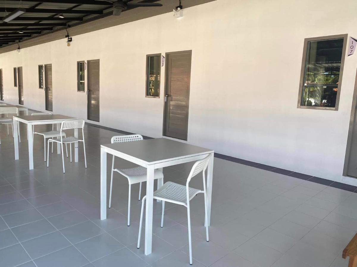 مبيت وإفطار Juni House تشمبتون المظهر الخارجي الصورة