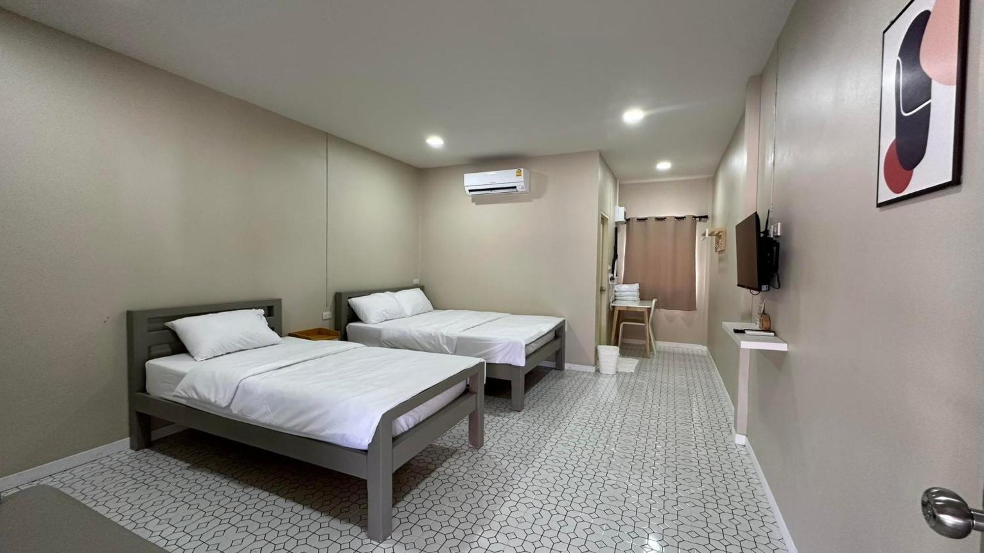 مبيت وإفطار Juni House تشمبتون المظهر الخارجي الصورة
